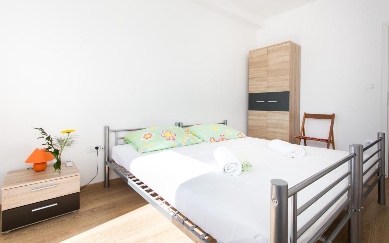 Guest House Letizia Дубровник Екстериор снимка