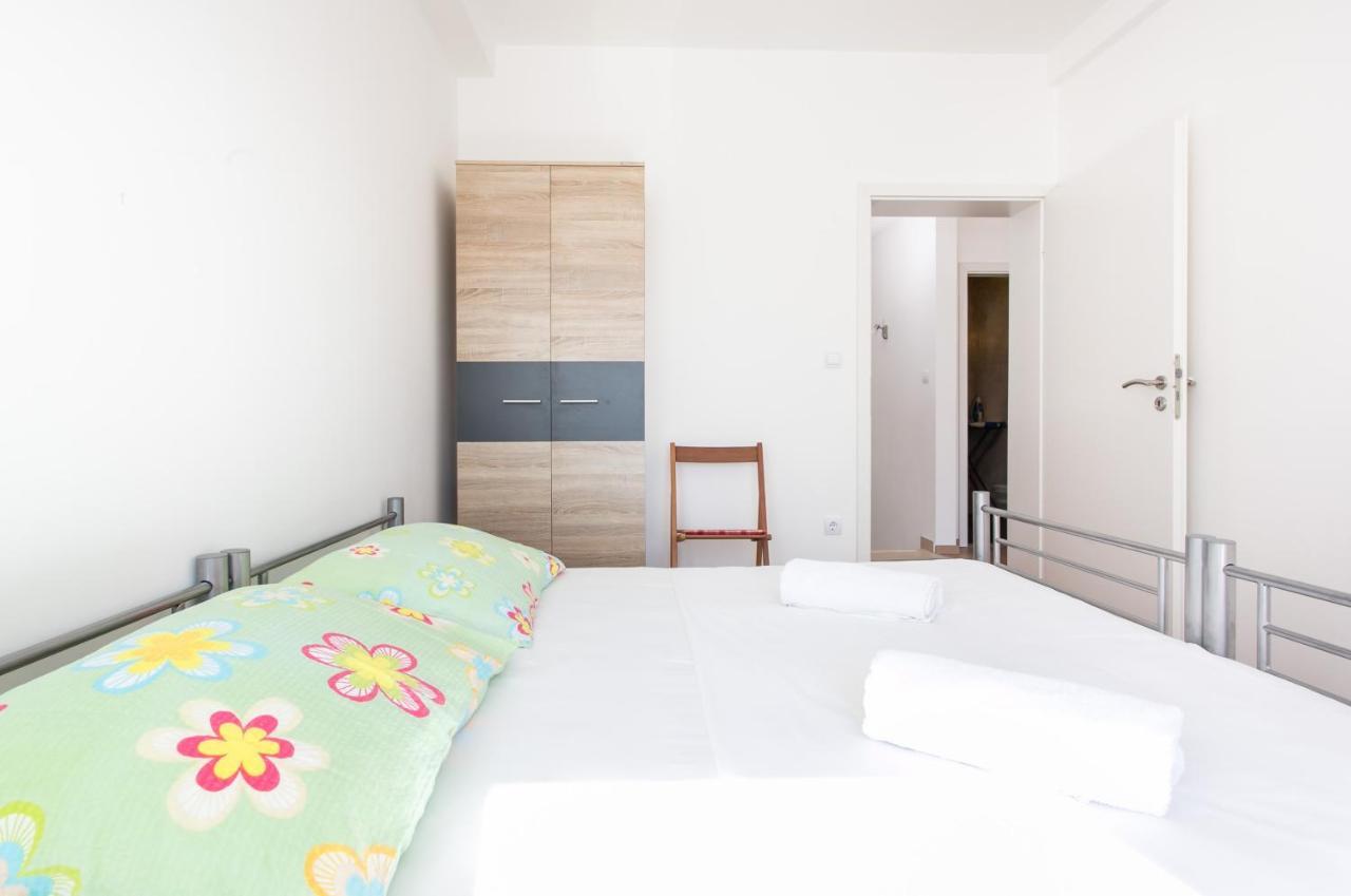 Guest House Letizia Дубровник Екстериор снимка